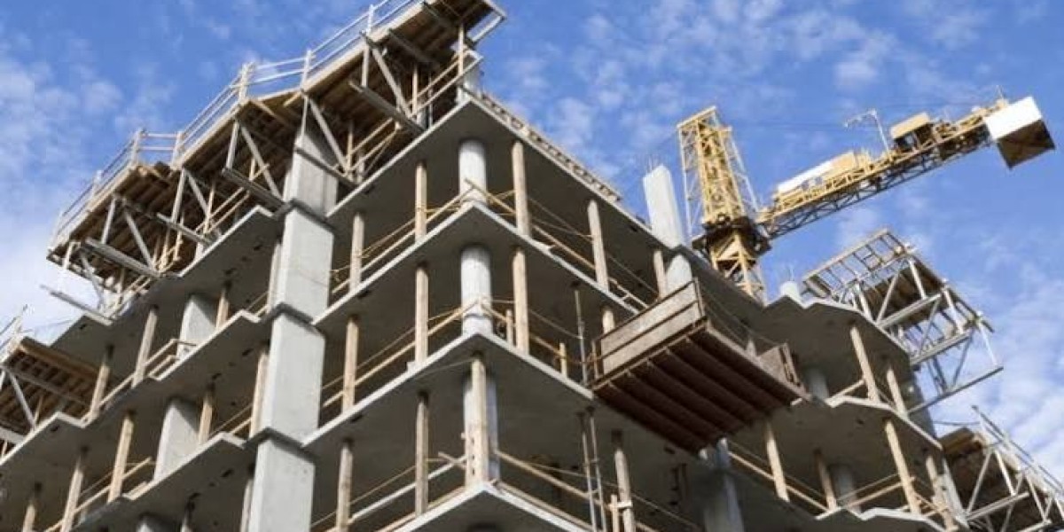 Off-Plan Property in Dubai: A Complete Guide for Buyers and Investors