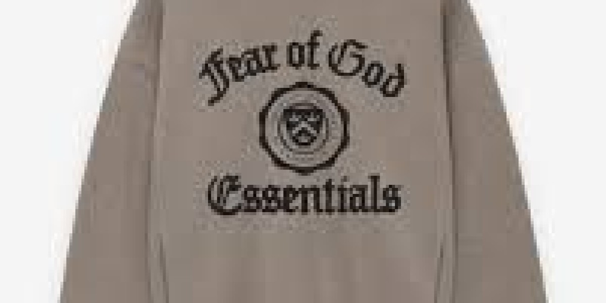 Essentials Hoodie UK: The Complete Guide to British Streetwear Style