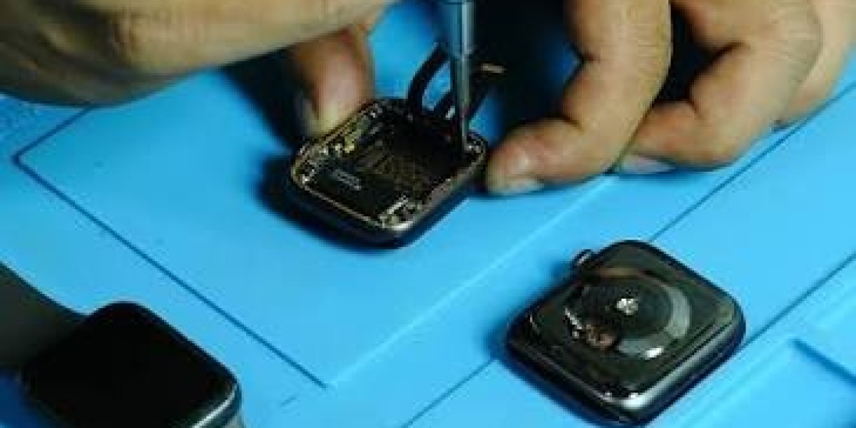 Watch Repair Dubai: How to Protect Your Watch From Common Damage