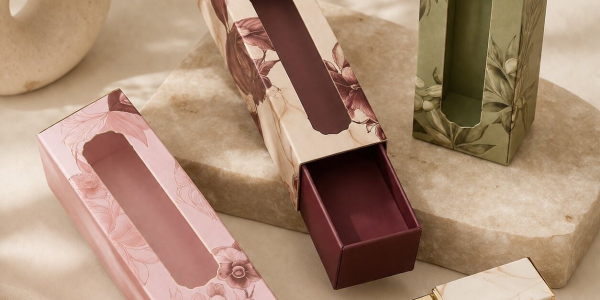 What Needs to Be Considered When Choosing Custom Lipstick Boxes?